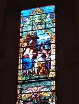 Vitrail Baie B dans l'Église Notre-Dame à Saint-Étienne