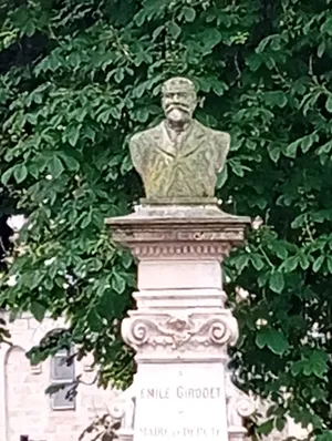 Monument Emile Girodet à Saint-Étienne