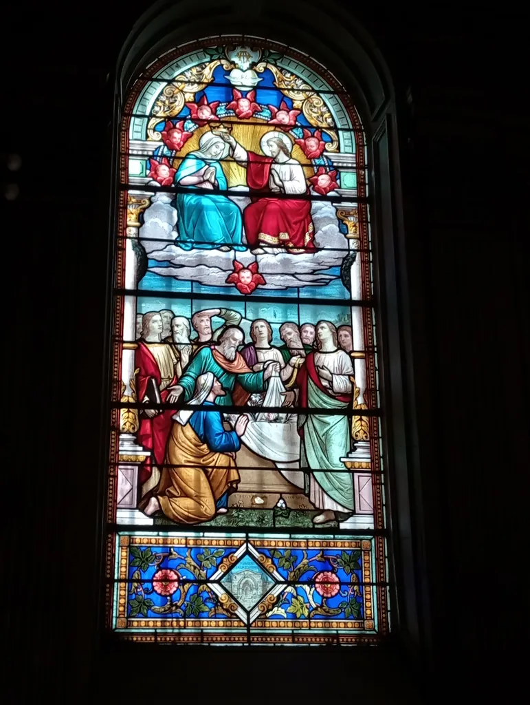 Vitrail Baie E dans l'Église Notre-Dame à Saint-Étienne