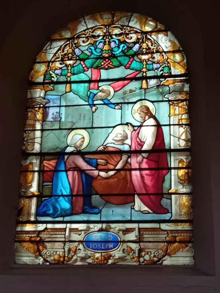 Vitrail Baie H dans l'Église Notre-Dame à Saint-Étienne