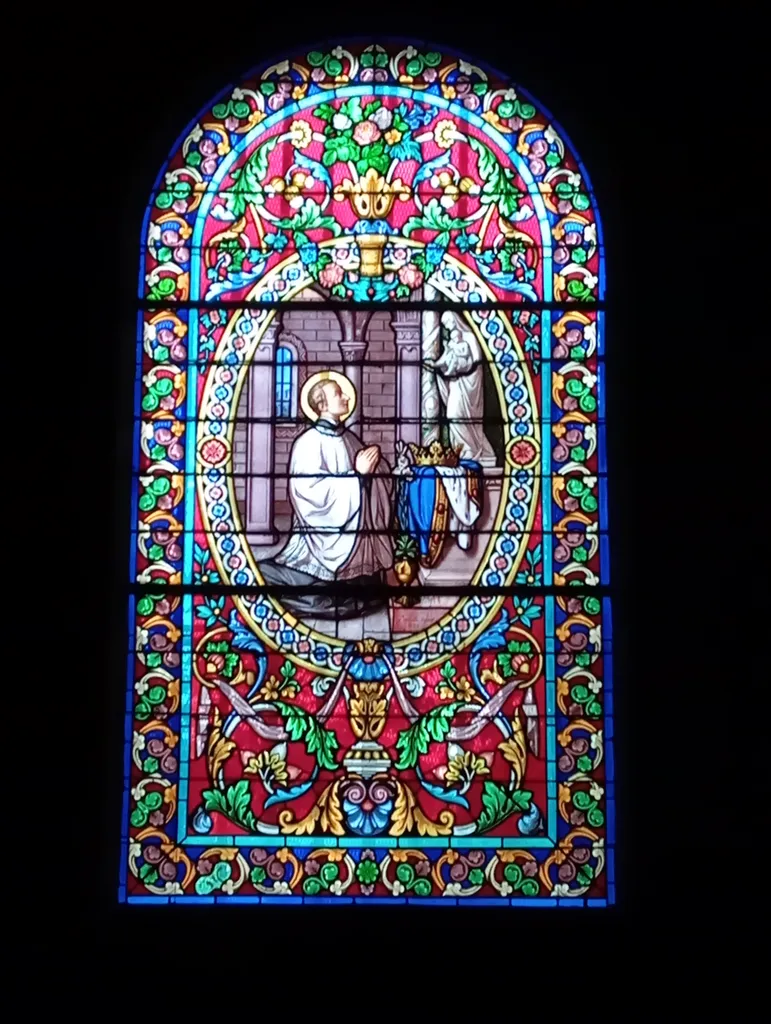 Vitrail Baie O dans l'Église Notre-Dame à Saint-Étienne